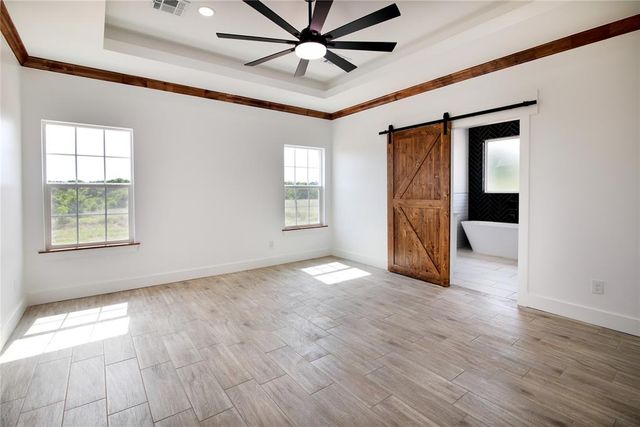 1154 Wolf Creek Drive, Blanchard, OK 73010