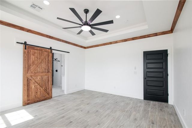 1154 Wolf Creek Drive, Blanchard, OK 73010