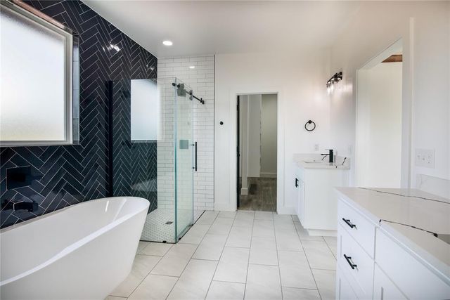 1154 Wolf Creek Drive, Blanchard, OK 73010