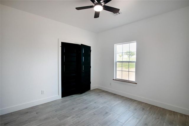1154 Wolf Creek Drive, Blanchard, OK 73010