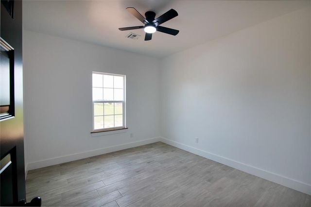 1154 Wolf Creek Drive, Blanchard, OK 73010
