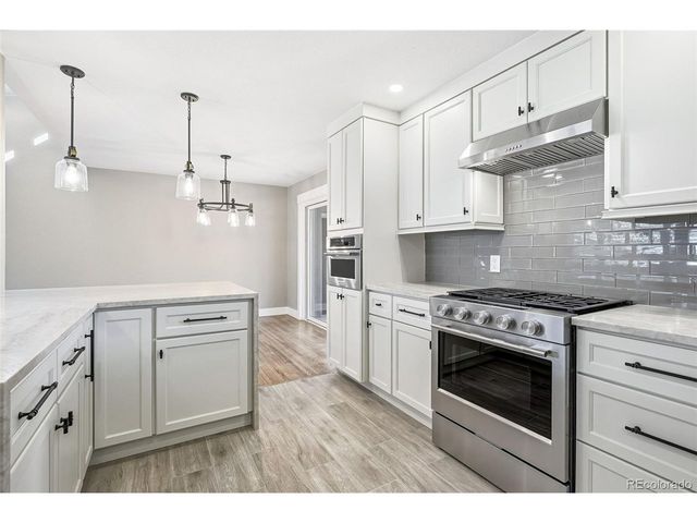 6040 Taft Ct, Arvada, CO 80004