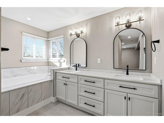 6040 Taft Ct, Arvada, CO 80004