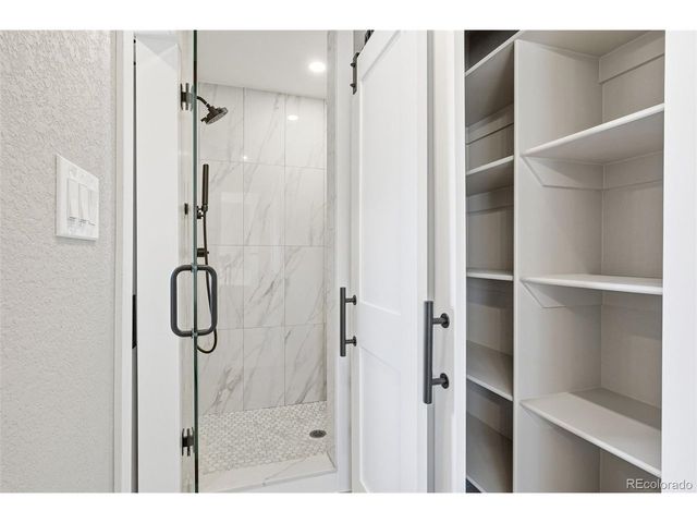 6040 Taft Ct, Arvada, CO 80004