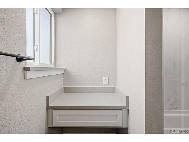 6040 Taft Ct, Arvada, CO 80004