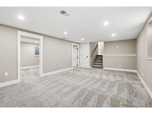6040 Taft Ct, Arvada, CO 80004