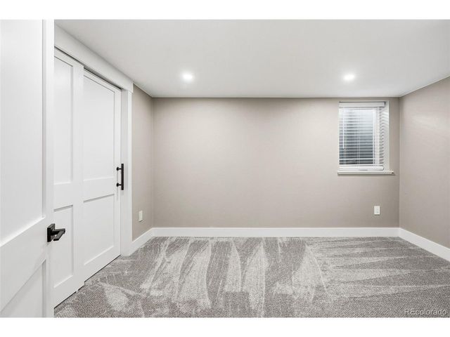 6040 Taft Ct, Arvada, CO 80004