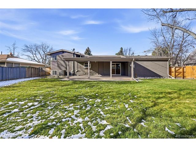 6040 Taft Ct, Arvada, CO 80004