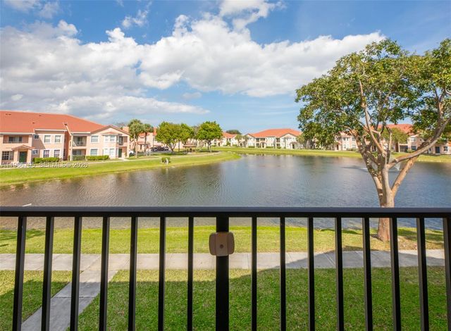 2407 Belmont Ln 2407, North Lauderdale, FL 33068