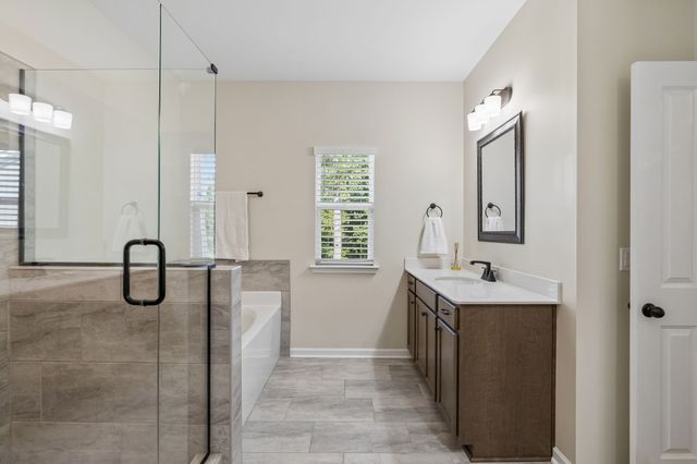 7137 Pepper Tree Cir, Fairview, TN 37062