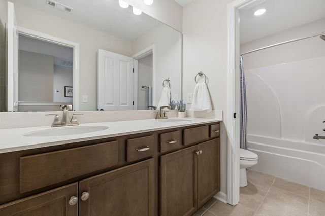 7137 Pepper Tree Cir, Fairview, TN 37062