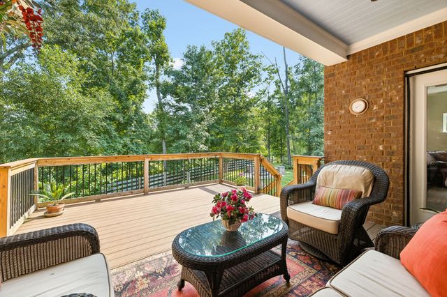 7137 Pepper Tree Cir, Fairview, TN 37062