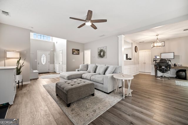 521 Mullein Trace, Woodstock, GA 30188