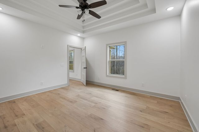 4105 Long Creek Rd, Lafayette, TN 37083