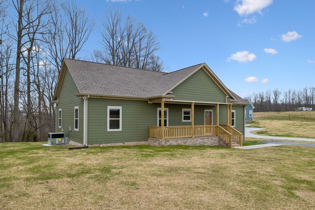 4105 Long Creek Rd, Lafayette, TN 37083