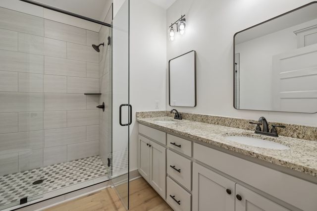 4105 Long Creek Rd, Lafayette, TN 37083