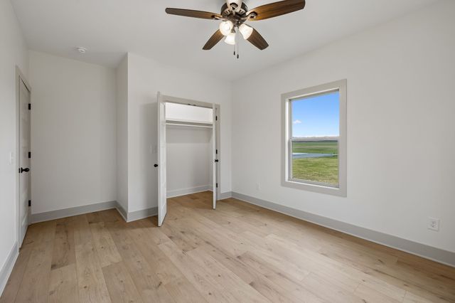 4105 Long Creek Rd, Lafayette, TN 37083