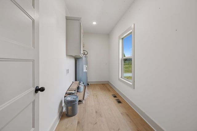 4105 Long Creek Rd, Lafayette, TN 37083