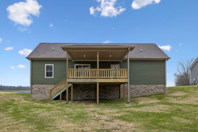 4105 Long Creek Rd, Lafayette, TN 37083