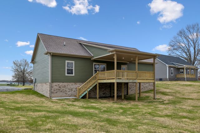 4105 Long Creek Rd, Lafayette, TN 37083