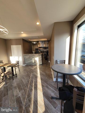 1050 S 4TH ST, Camden, NJ 08102