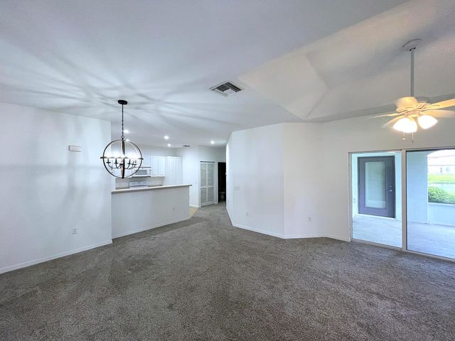 1771 Lakefront Boulevard, Fort Pierce, FL 34982