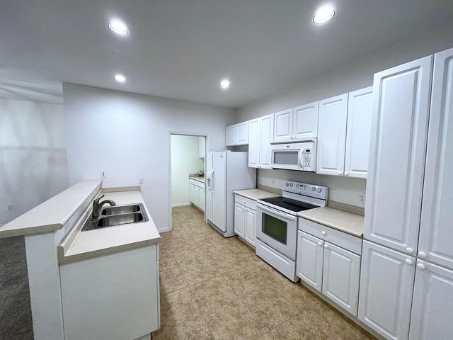 1771 Lakefront Boulevard, Fort Pierce, FL 34982