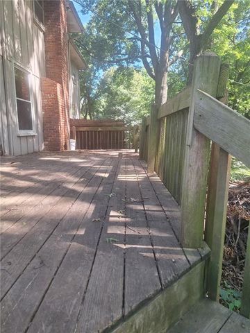 12519 E 41st Terrace S, Independence, MO 64055
