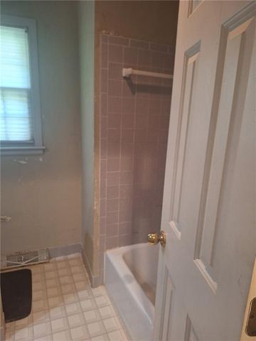 12519 E 41st Terrace S, Independence, MO 64055