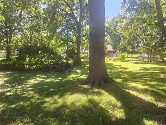 12519 E 41st Terrace S, Independence, MO 64055
