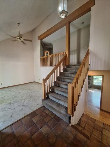 12519 E 41st Terrace S, Independence, MO 64055