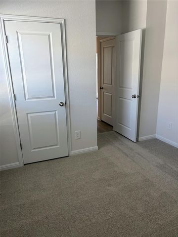 440 El Capitan LOOP, Dripping Springs, TX 78620