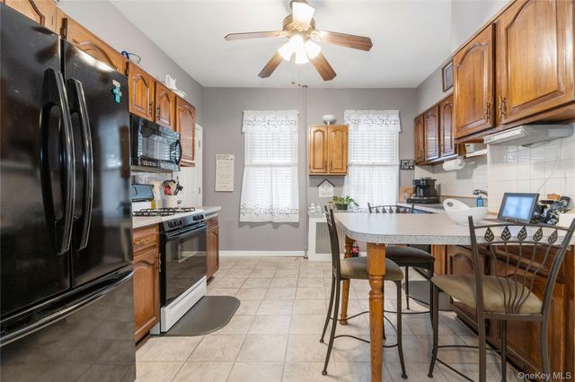 7520 60th Place, Ridgewood, NY 11385