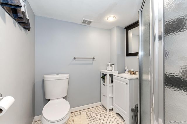 7520 60th Place, Ridgewood, NY 11385