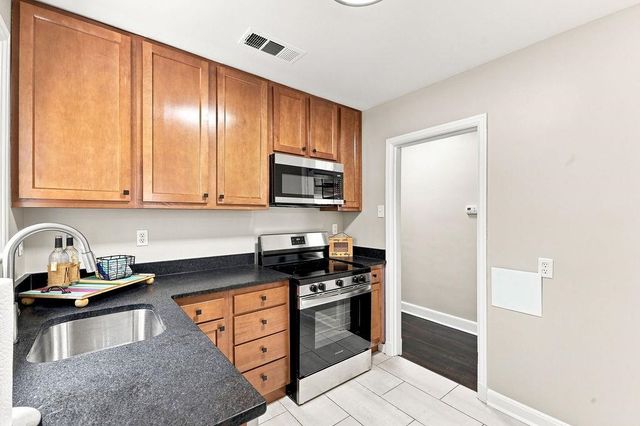 676 S GRAHAM ST S, Memphis, TN 38111