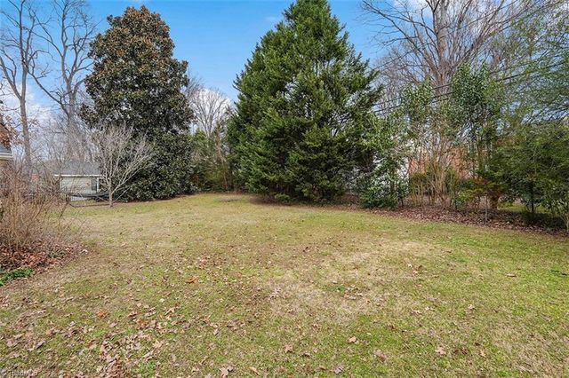 1106 Hobbs Road, Greensboro, NC 27410