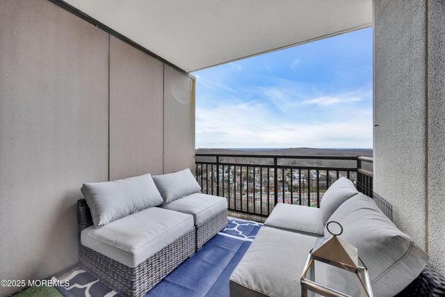 1 Scenic Drive PH 11, Highlands, NJ 07732