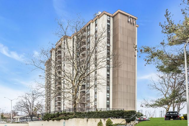 1 Scenic Drive PH 11, Highlands, NJ 07732