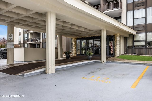 1 Scenic Drive PH 11, Highlands, NJ 07732