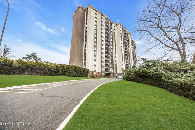 1 Scenic Drive PH 11, Highlands, NJ 07732