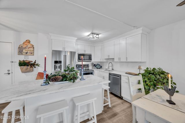 1 Scenic Drive PH 11, Highlands, NJ 07732