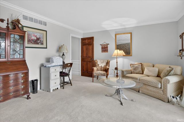 50555 Country Knolls Drive, Granger, IN 46530