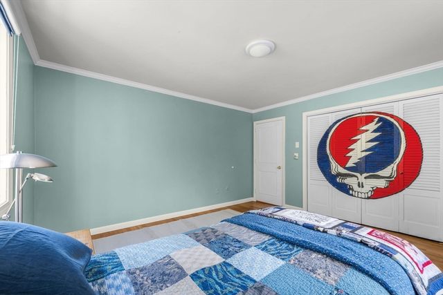 156 Duck Hill Rd, Duxbury, MA 02332