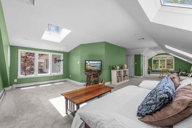156 Duck Hill Rd, Duxbury, MA 02332