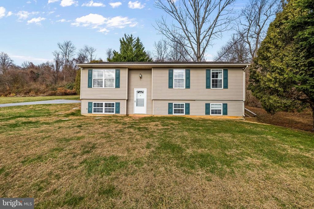 3528 LINEBORO RD, Manchester, MD 21102