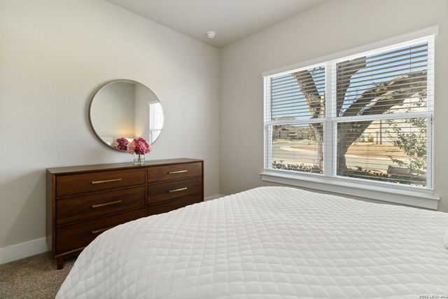 5006 Gem Parkway, San Antonio, TX 78266