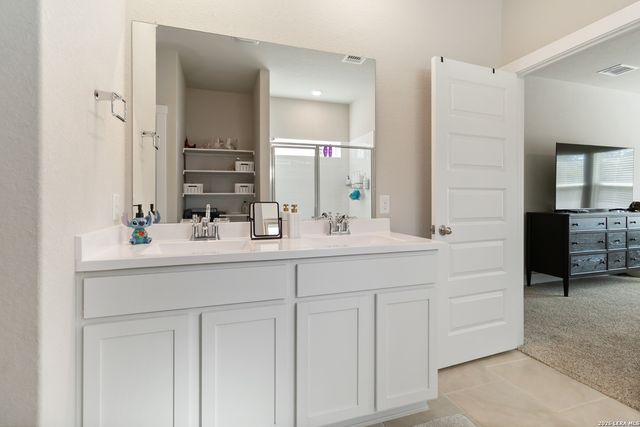 5006 Gem Parkway, San Antonio, TX 78266