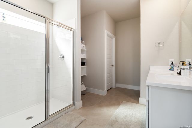 5006 Gem Parkway, San Antonio, TX 78266