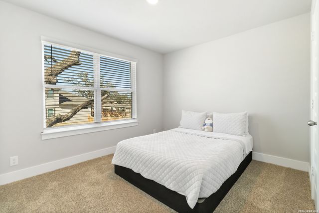 5006 Gem Parkway, San Antonio, TX 78266