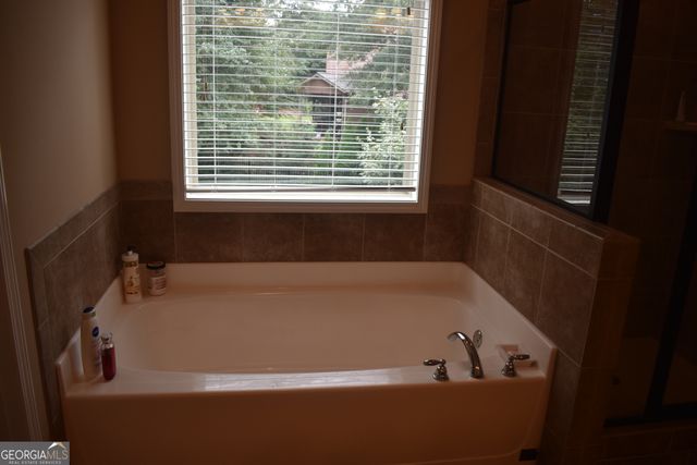 3853 Locksley Trail, Douglasville, GA 30135